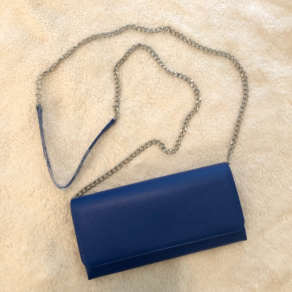Clarks leather clutch blue wallet on chain